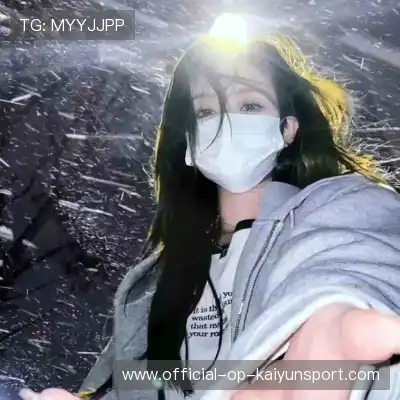 焦轲益
